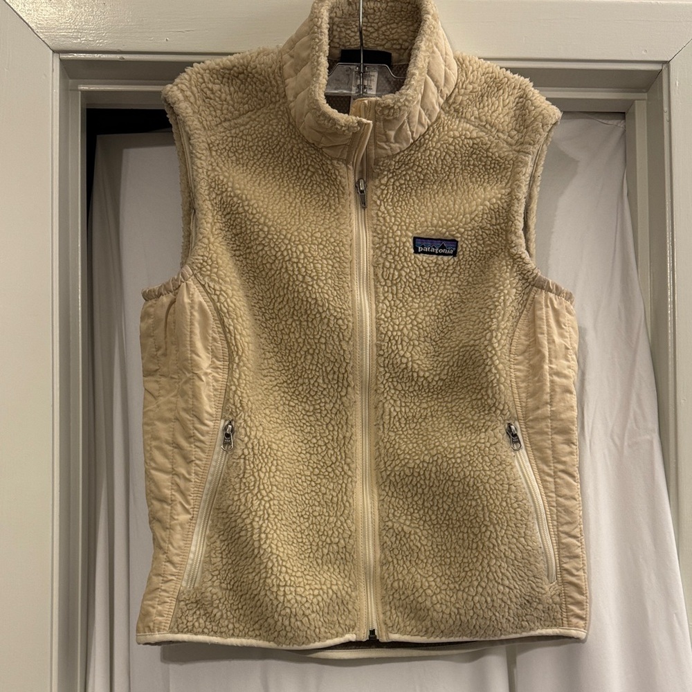 Patagonia Beige Fleece Vest